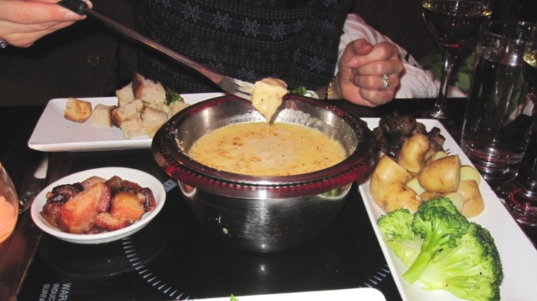 Fondue and salad at Taureau