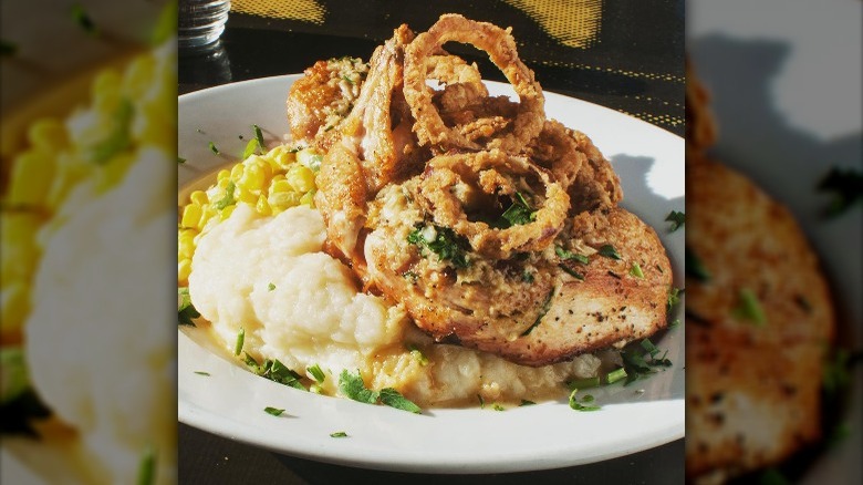 Pan friend chicken with garlic mashed potatoes