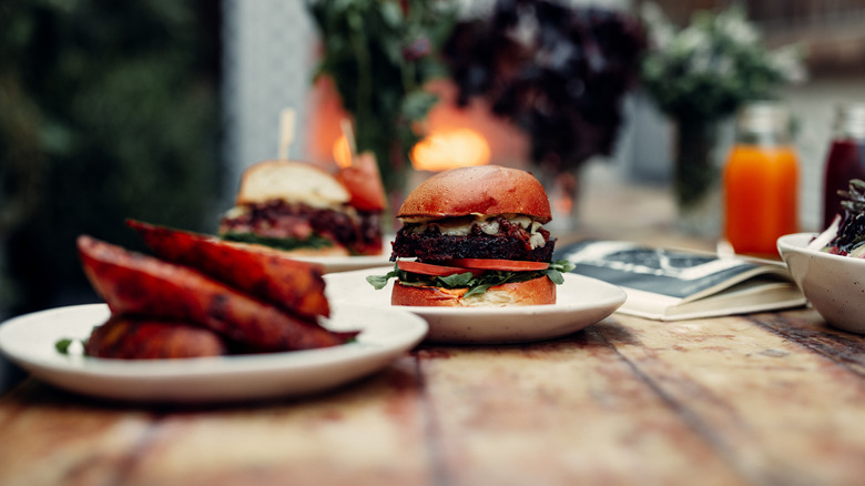 Veggie burger with beet