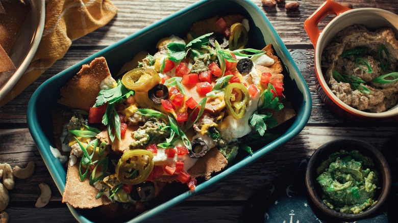 Vegan nachos with lentils