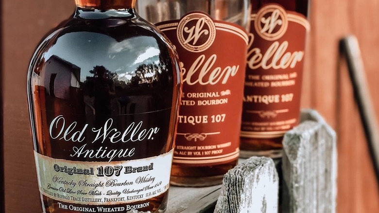 WL Weller Antique 107 bottle