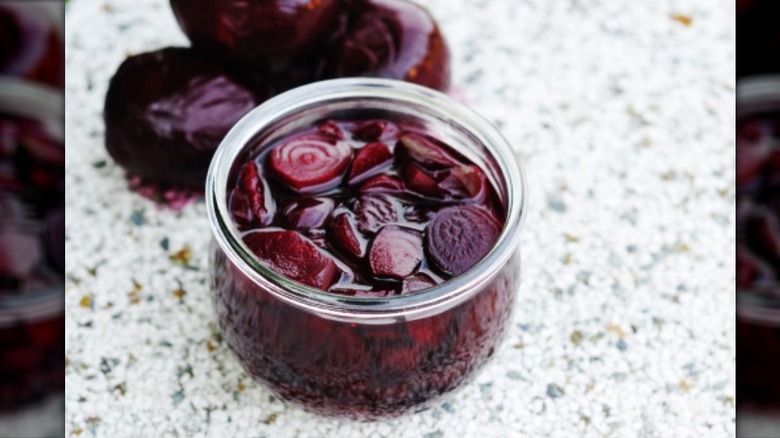 sliced canned beets