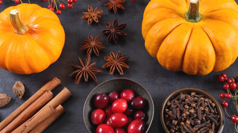 Pumpkins, cranberries, and spices