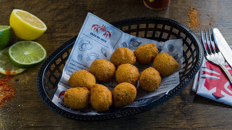 Crab Du Jour hush puppies basket