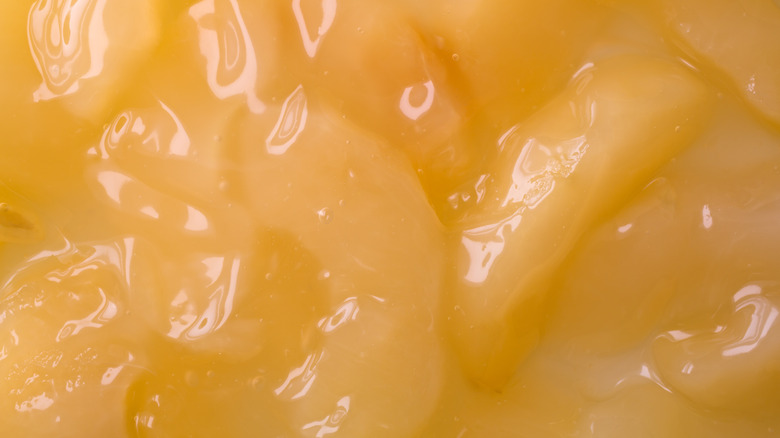 apple pie filling close view