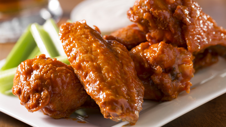 Glazed chicken wings