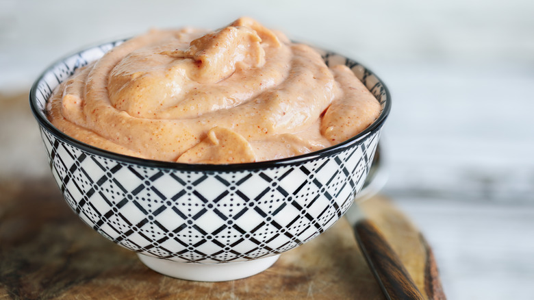 spicy mayo in a bowl