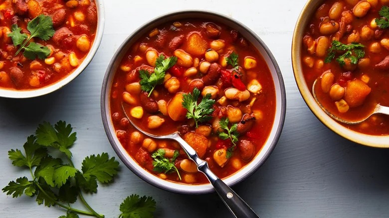 3 bowls of bean chili