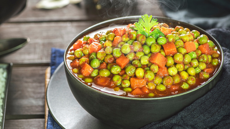 Lebanese pea stew