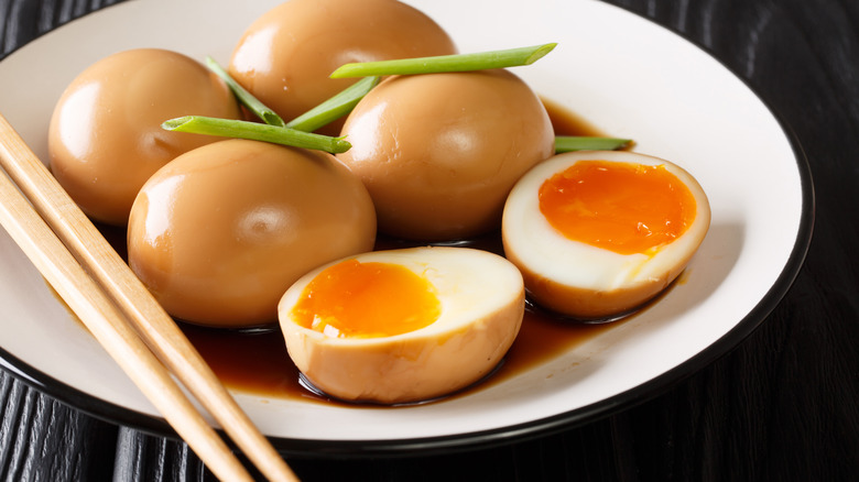 six soft cooked ramen eggs