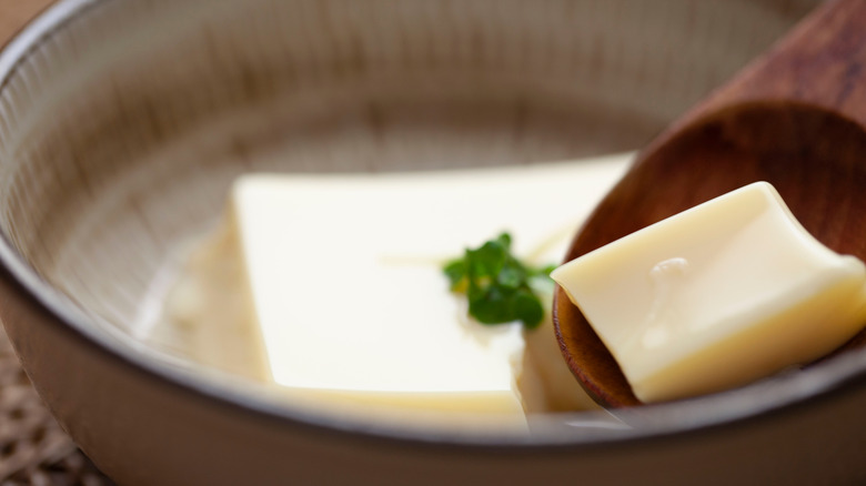 Tamago dofu in bowl