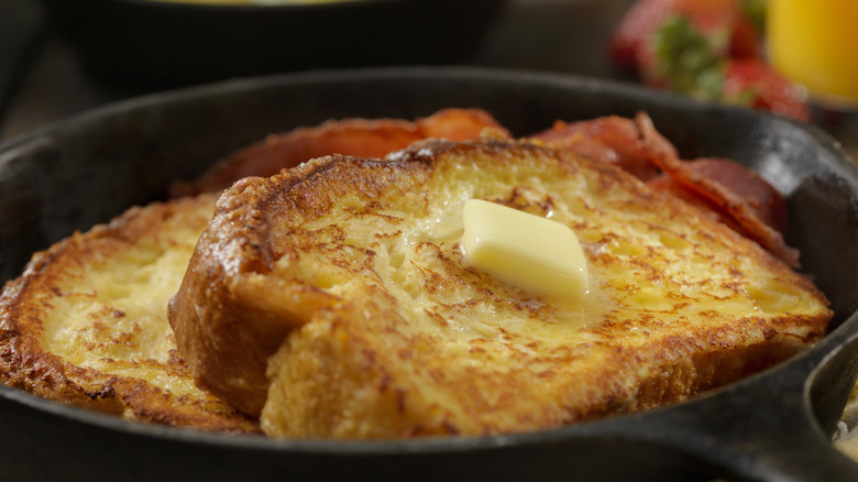 French toast with butter