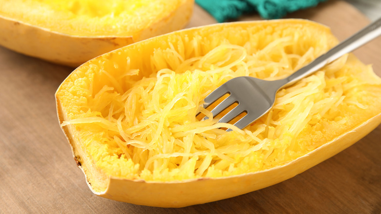 spaghetti squash and fork