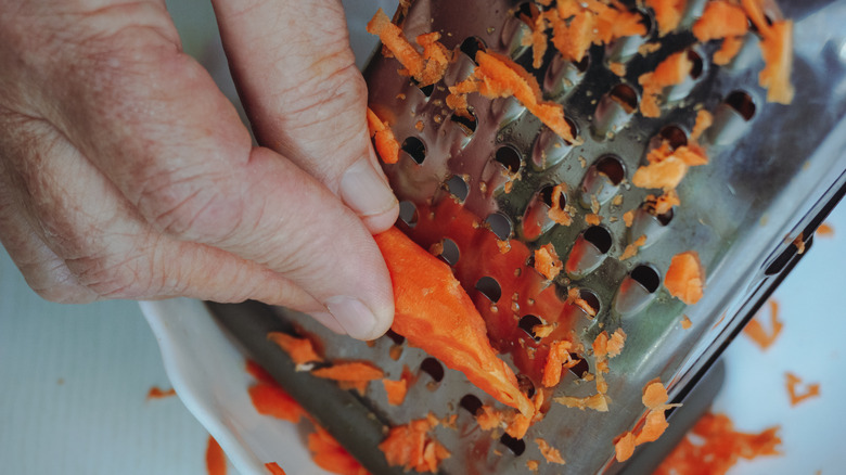 Grating carrots