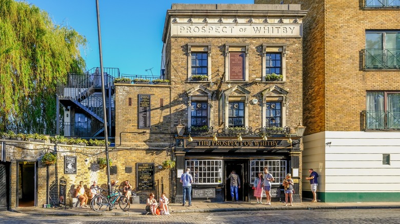 Prospect of Whitby pub exterior