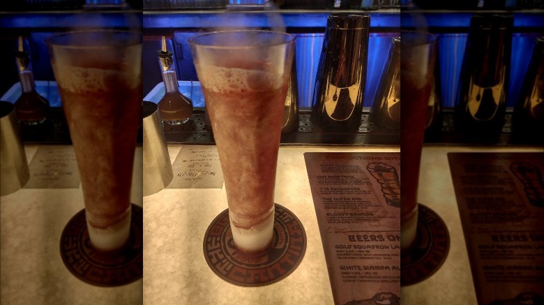 Bespin Fizz cocktail at Oga's Cantina