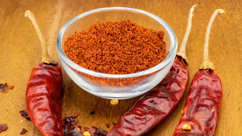 cayenne peppers powder