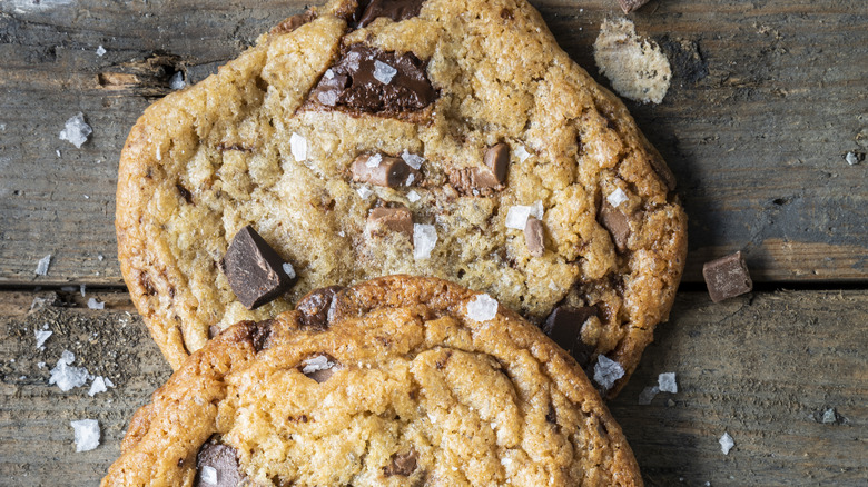 Cookies with salt on wood