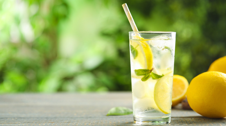 Mint lemonade in glass