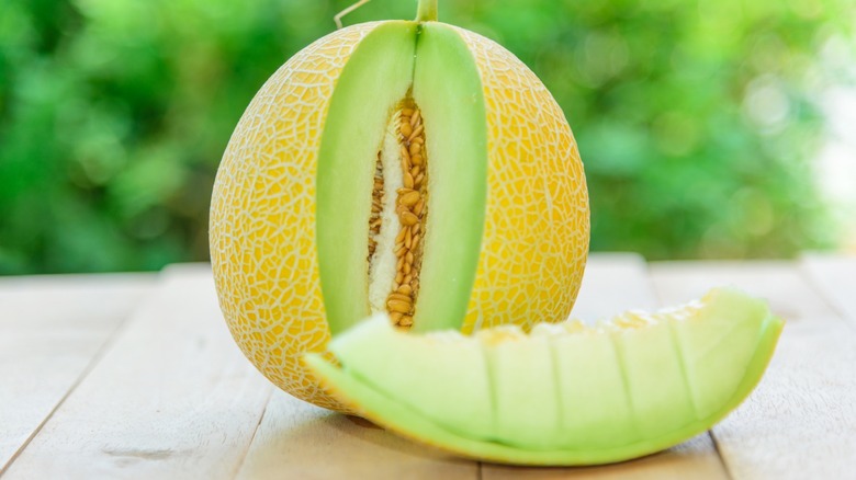 Galia melon sliced