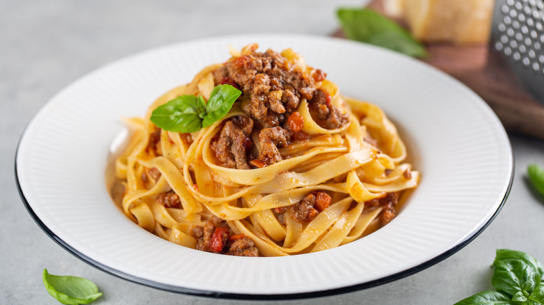 Tagliatelle ragu in bowl