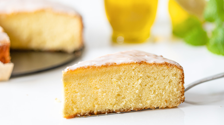 Olive oil lemon cake 