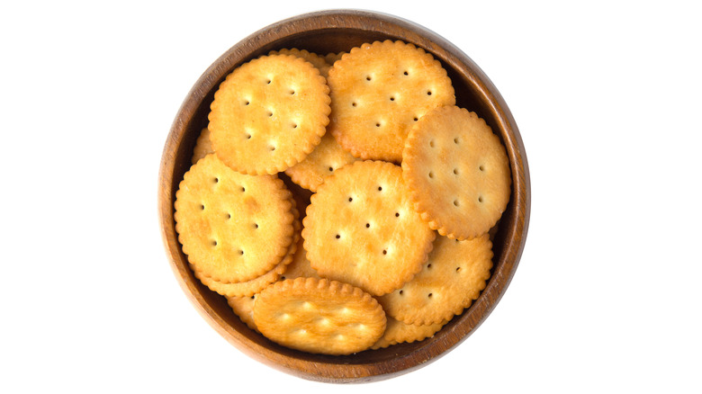 Ritz crackers in bowl