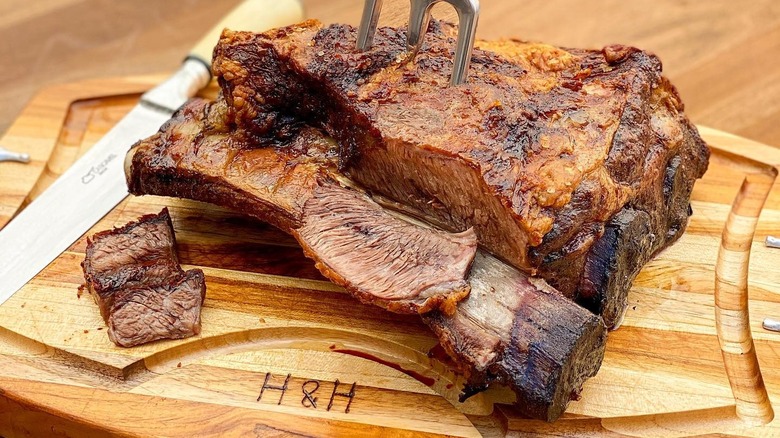 Meat sitting on a cutting board