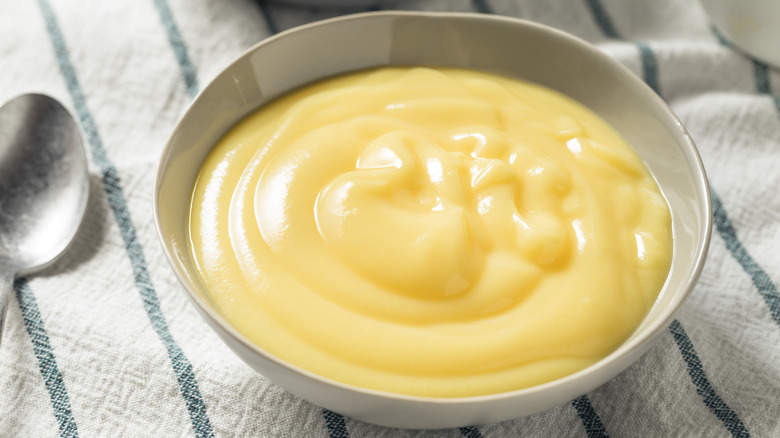 vanilla pudding in bowl