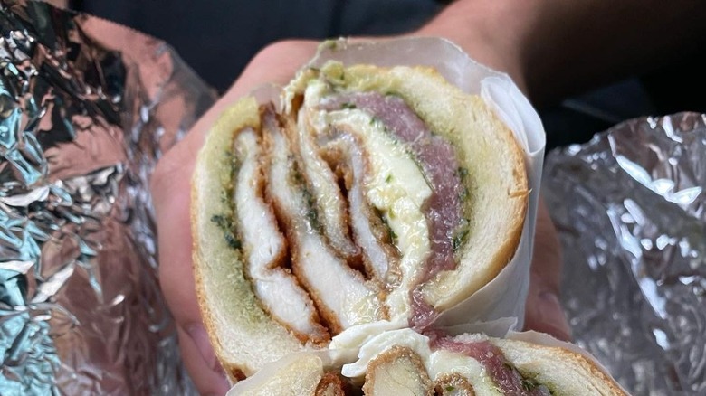 chicken cutlet pesto sandwich