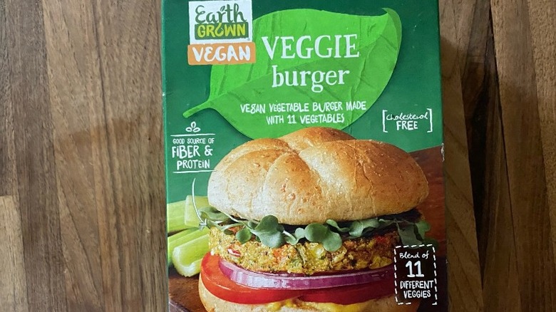 Veggie burger in box