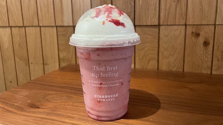 Starbucks Strawberry Crème Frappuccino