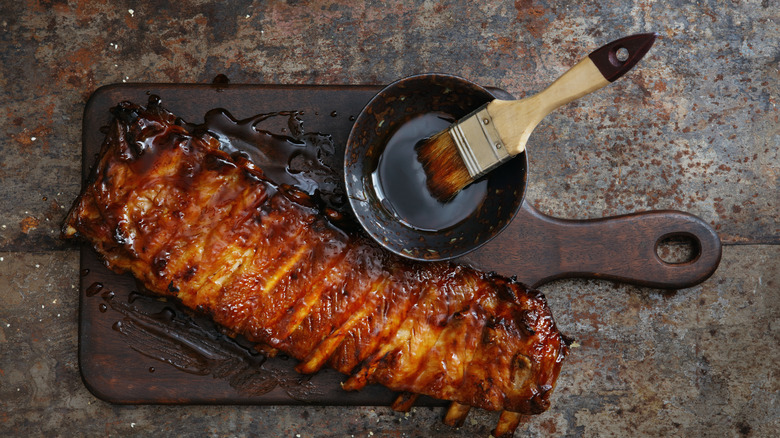 Rack of ribs on board 