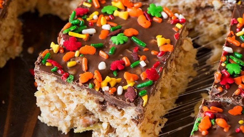 Rice Krispies treats with pretzel