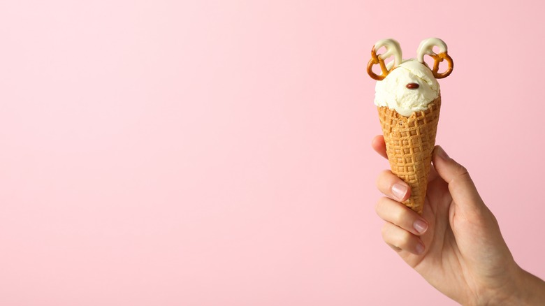 Ice cream with pretzels