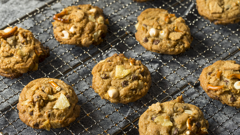 Pretzel cookies on wire rack