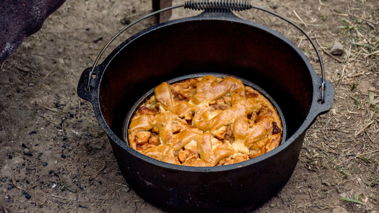 Cast iron pot with pie