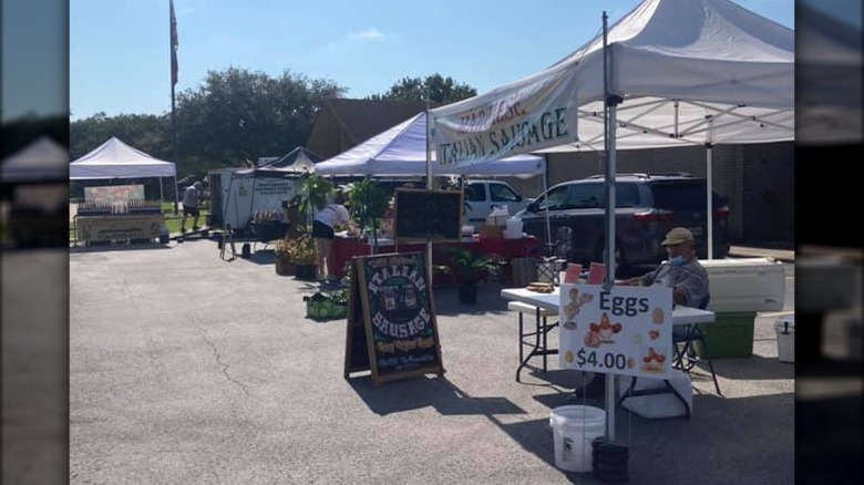 Various farmers market lot stands