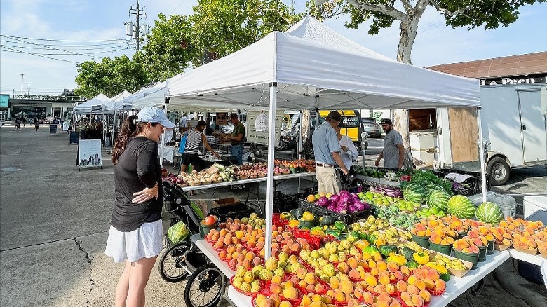 Produce stand at farmers market