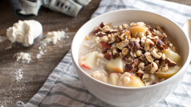 protein powder oatmeal with nuts