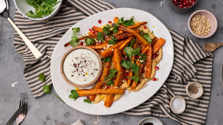 roasted carrots on serving platter