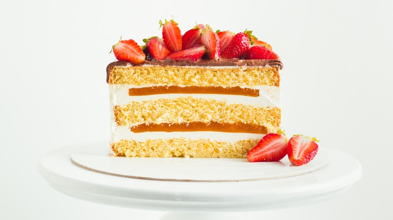 Layer cake with soft center and frosting