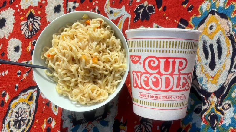 Chicken Cup Noodles