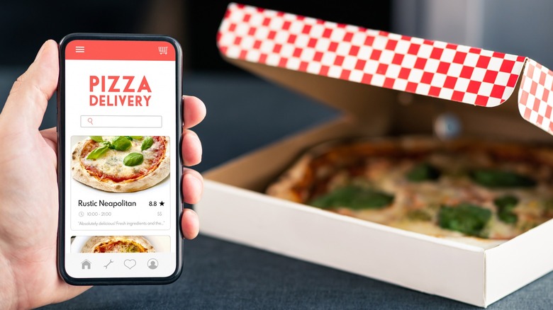 Pizza delivery phone app