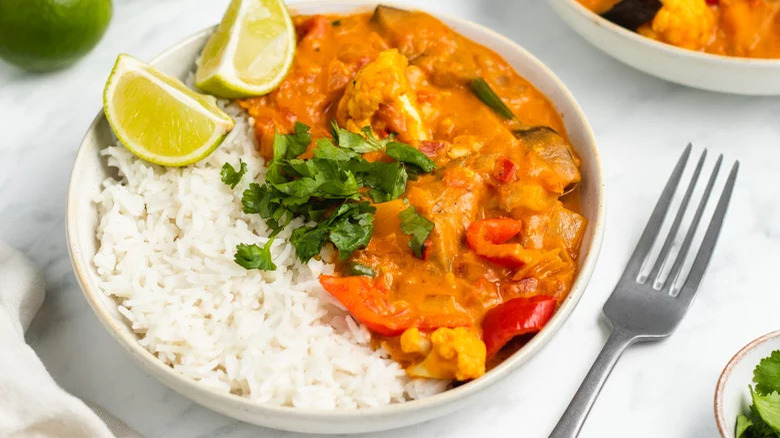 Vegetable coconut curry in bowl