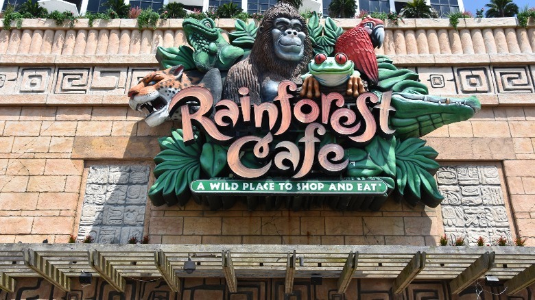 Rainforest Cafe exterior