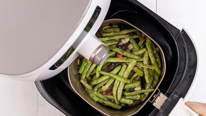 Green beans in an air fryer