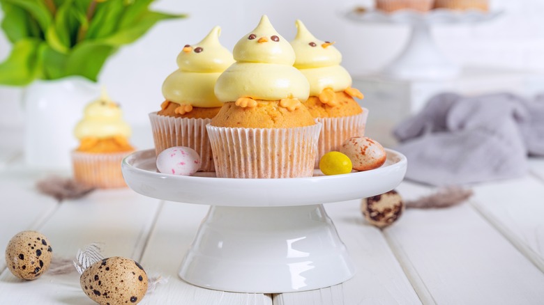 Easter chick cupcakes on stand