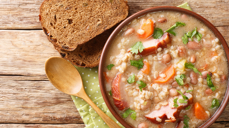 barley and bean soup with bread