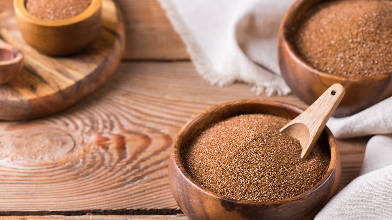 bowls of teff seeds 